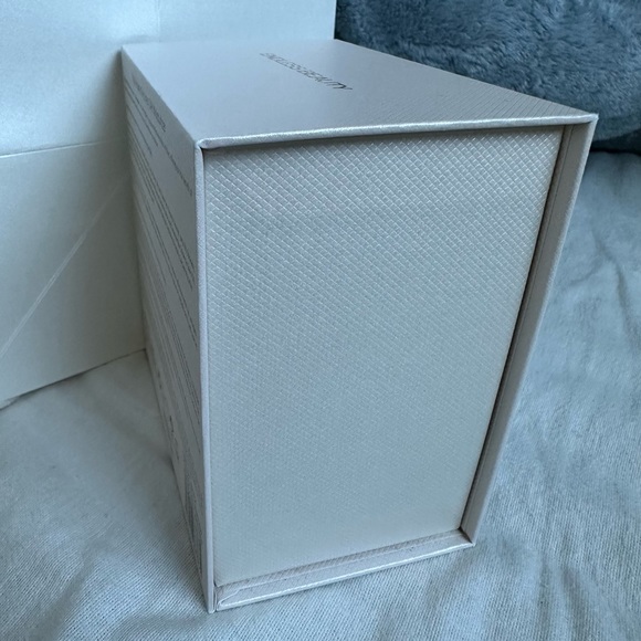 NIB D’OR24K Multi-Vitamin Recovery 24H Moisturizer {1.7 FL OZ} - Picture 2 of 10